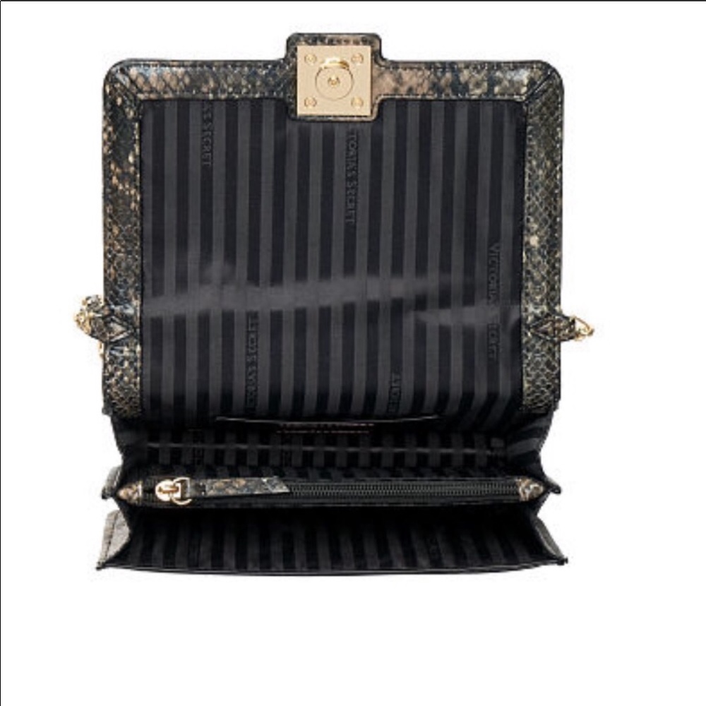 Victoria’s Secret Purse + Coinpurse - Picture 3 of 9
